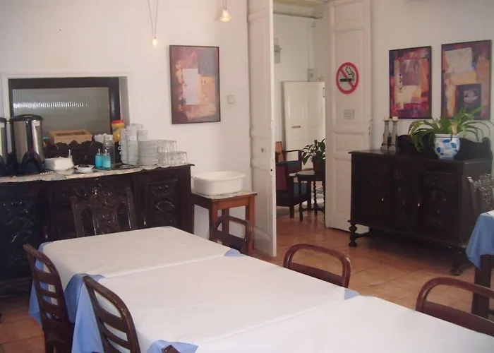 Gay Hostal Puerta Del Sol Madrid